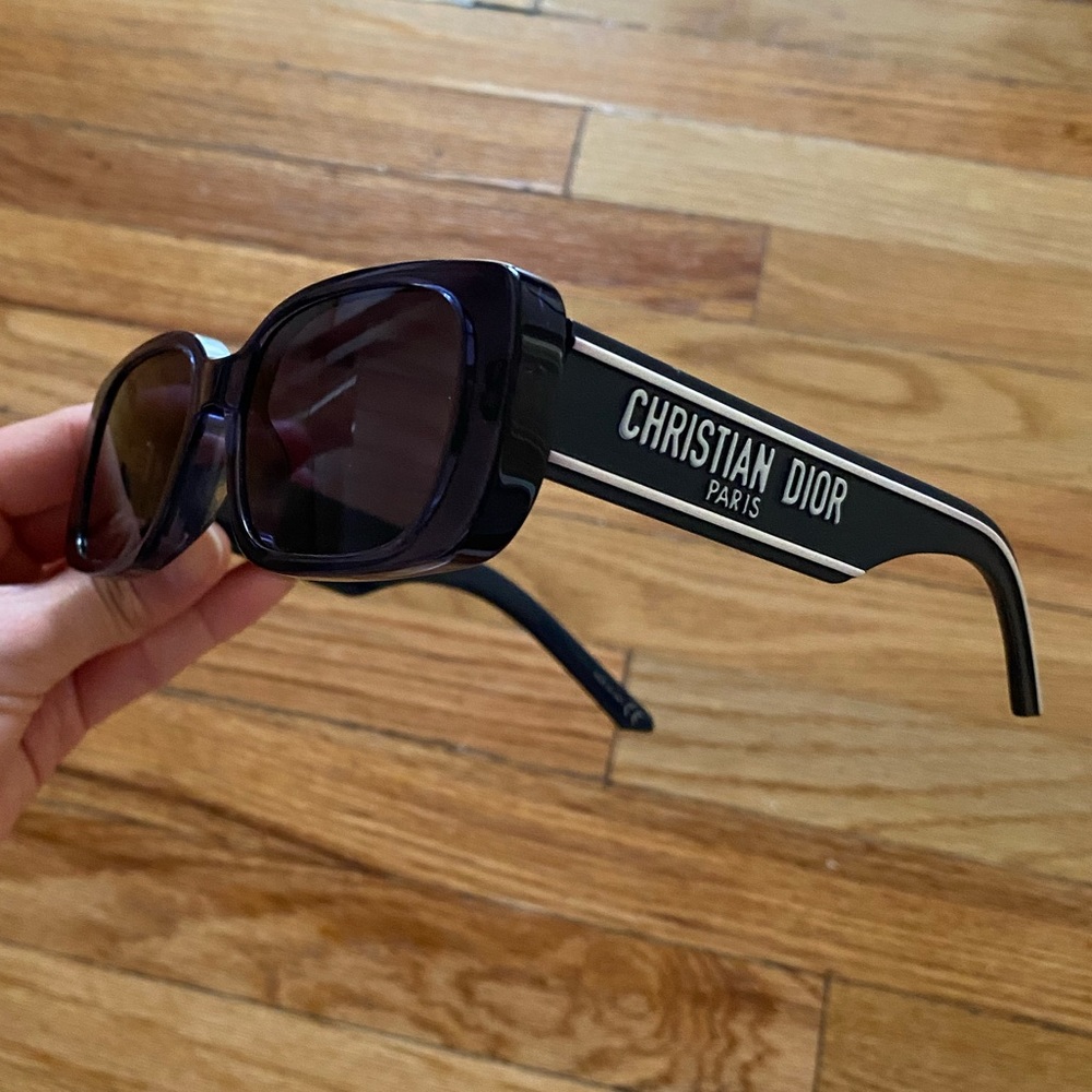 Christian Dior Paris Blue Rectangle Sunglasses with leather case